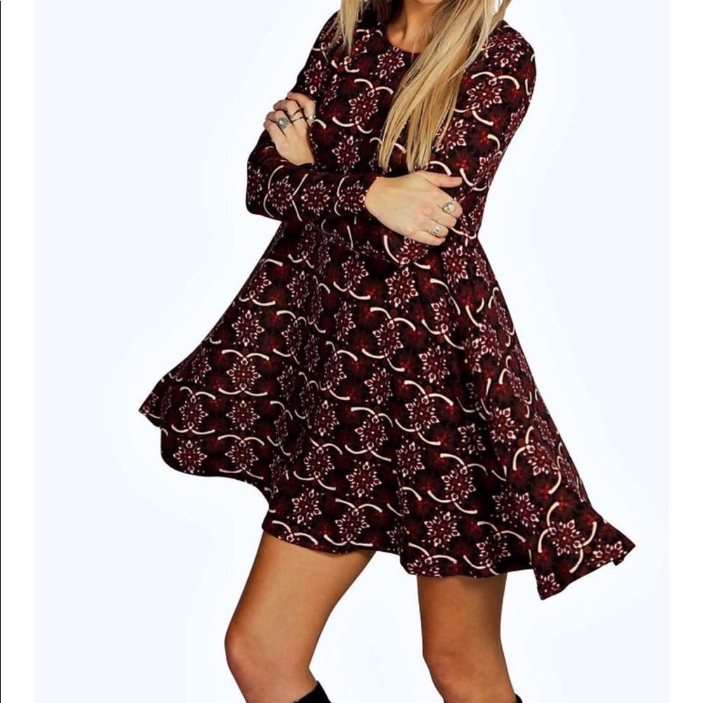 Boohoo Nadia Knit Floral Swing Dress BRAND NEW